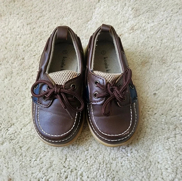 Koala kids size 5 boat/dress shoes navy/tan - Picture 2 of 4